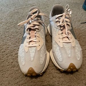 New balance sneakers